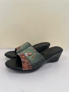 Icon Los Angeles Wearable Art Avant Garde Wedged Open Toe Sandals Size 7M
